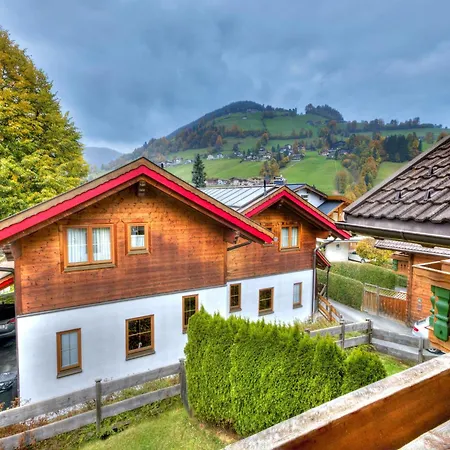 Village Wildschoenau With Terrace, Cleaning Included Semesterbostad